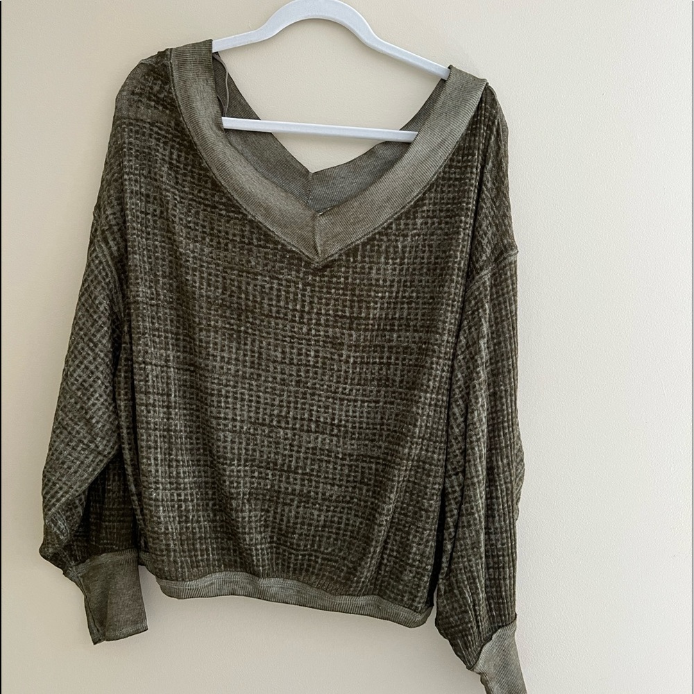 WORN ONCE Free People Green Sweater